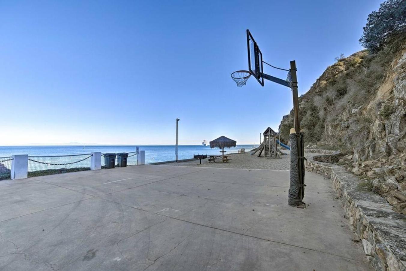 Gorgeous Oceanfront Villa With Panoramic Views Avalon Dış mekan fotoğraf